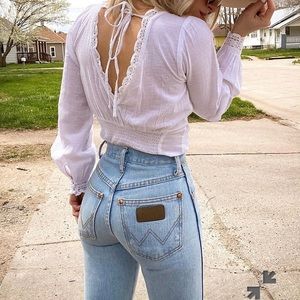 ♥️SOLD Womens Wrangler Cowboy Cut Slim Fit Jeans